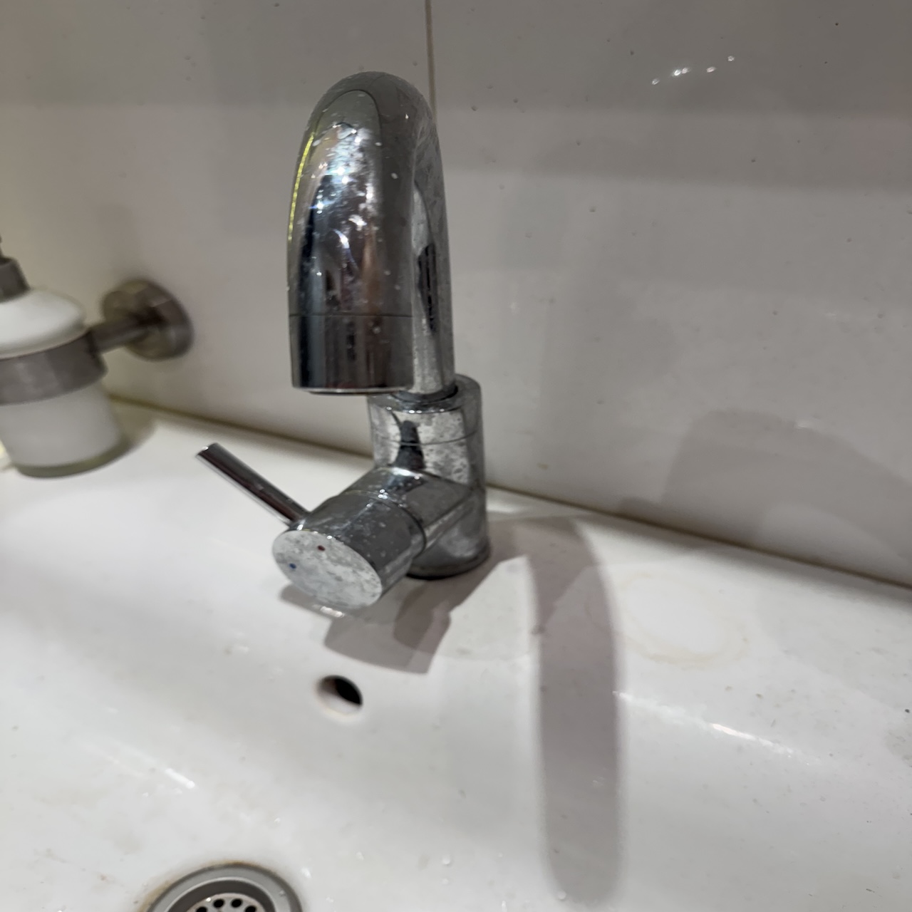 czyszczenie baterii łazienkowej 38