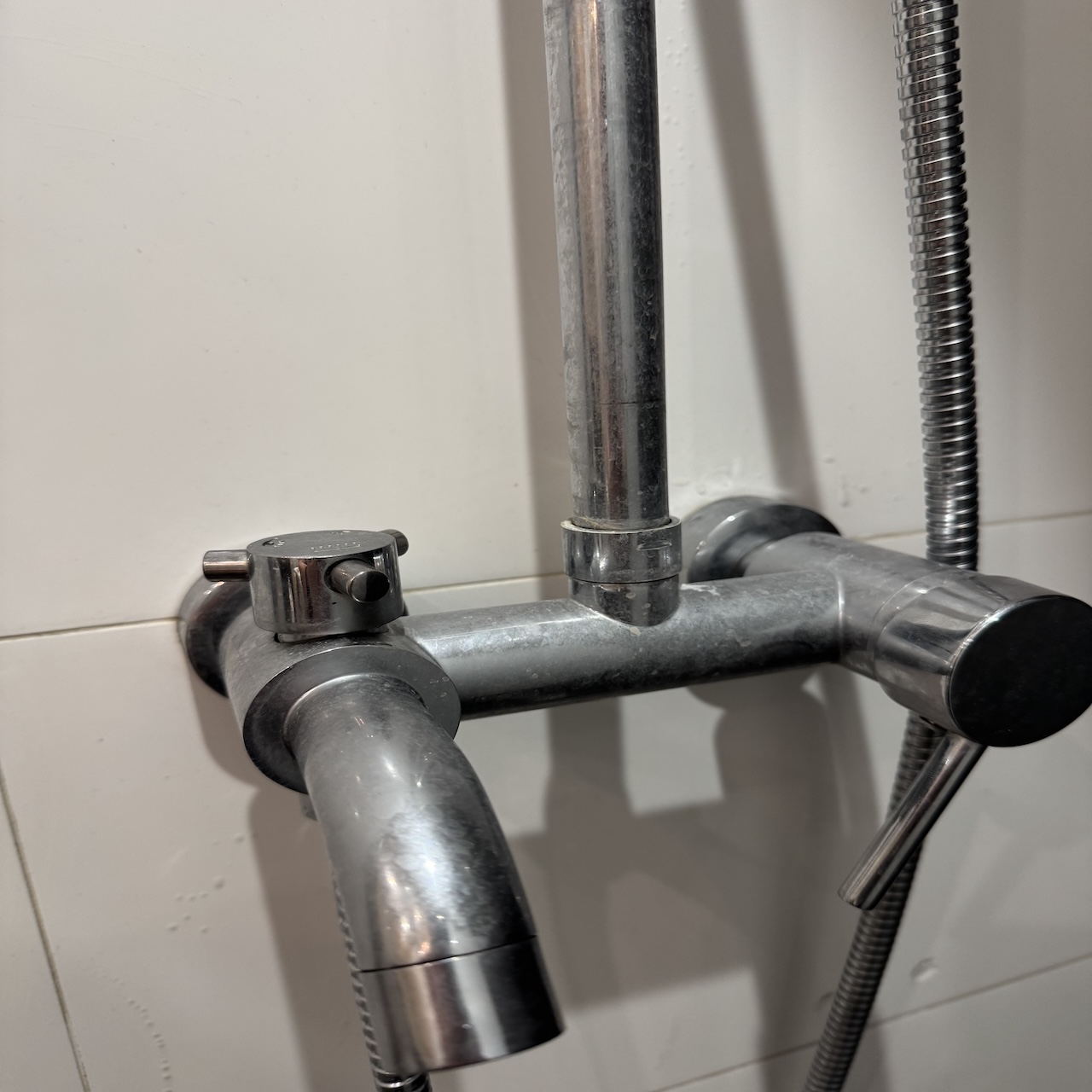 czyszczenie baterii łazienkowej 34